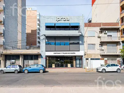 Local en Venta en Luis Agote, Rosario