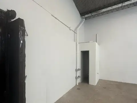 Galpon en Alquiler en Villa Dominico, $ 1.850.000