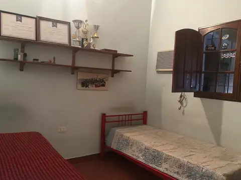 VENTA DE CASA CALLE BUENOS AIRES, B° RECONQUISTA