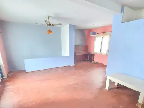 Casa 3 ambientes con 2 baños