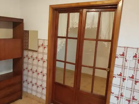 Depto Tipo Casa en Alquiler con 1 cocheras