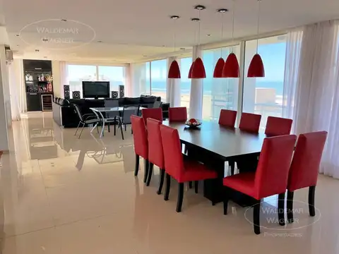 Casa en Venta al Este