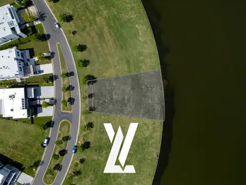 Terreno en Barrio Privado Virazon al Lago Central