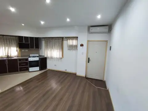 hipolito yrigoyen  al 4100