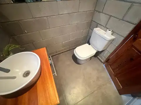 CASA QUINTA PILAR MEDIA HECTAREA FACIL ACCESO A RUTA