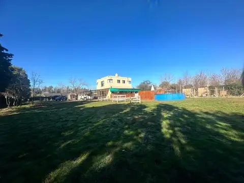 Quinta en Venta de 2 dormitorios