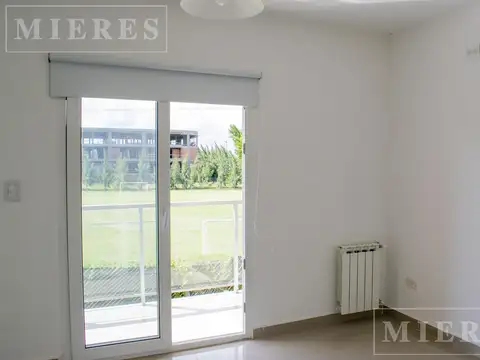 Impecable duplex en alquiler en Spring Park, Pilar, Cotagaita 8551