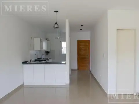 Departamento 3 ambientes con 1 baño
