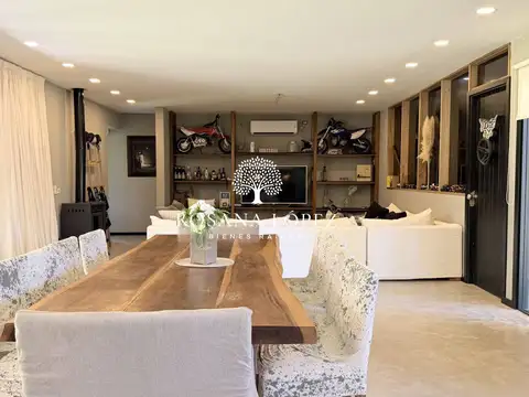 Casa en Venta al Oeste