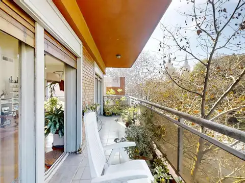 Departamento en Venta de 4 Ambientes en San Fernando con Balcón y Cochera