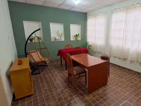 Casa más dúplex en zona hipódromo Paraná