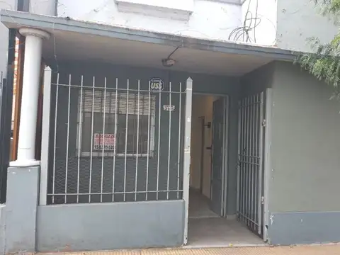 CASA EN LOTE PROPIO