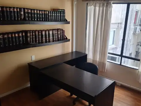 VENTA OFICINA 73m2 EN MONSERRAT CABA