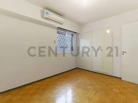 Departamento en Venta en Flores, USD 128.000