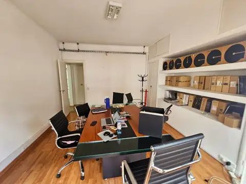 Oficina en Alquiler 65 años