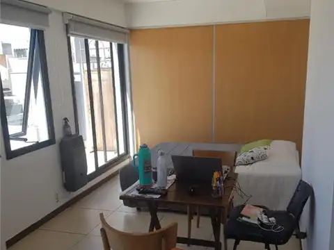 Departamento en Venta en Parque Chacabuco, USD 105.000