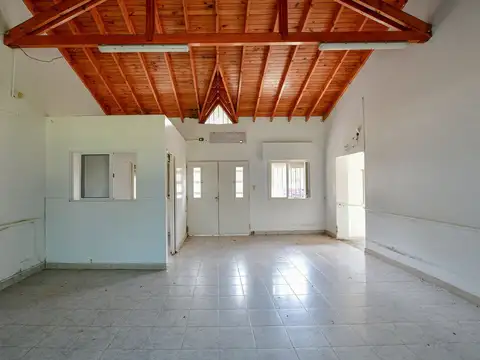 Local en Venta 41 años