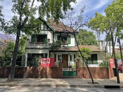 VENTA CASA DE 6 AMBIENTES EN VICENTE LÓPEZ