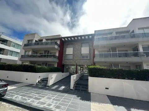 Ayres del Puerto - Punta del Este