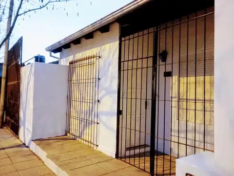 Carlos R Marzzoratti y Pasaje C