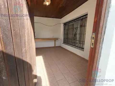 Casa en Venta con 1 cochera