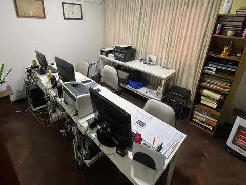 Oficina en Venta 50 años