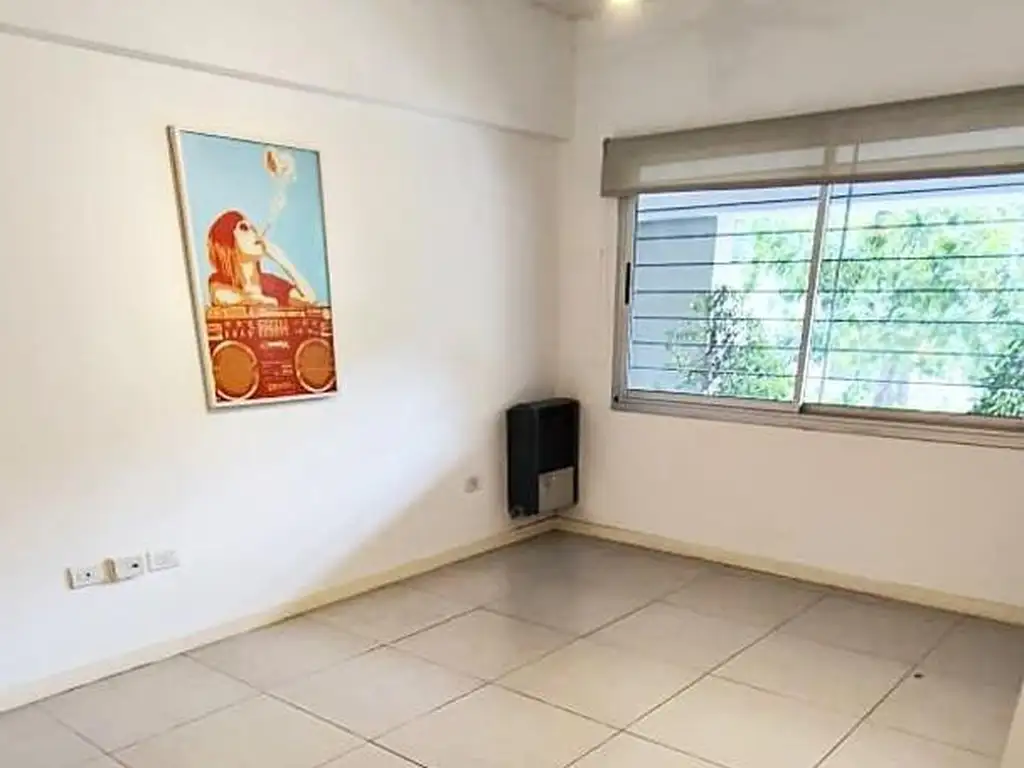 Blanco Encalada 5600, Piso 1
