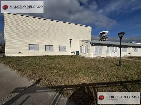 TERRENO LOTE NAVE INDUSTRIAL OFICINAS 4800 m2 y 600 m2 cub la plata Alquiler o Venta