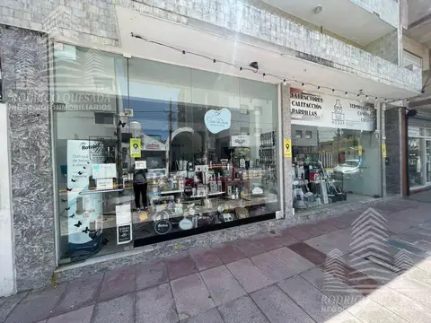 Local en Venta 25 años
