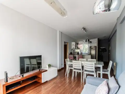 Departamento en Venta en Flores, USD 169.000