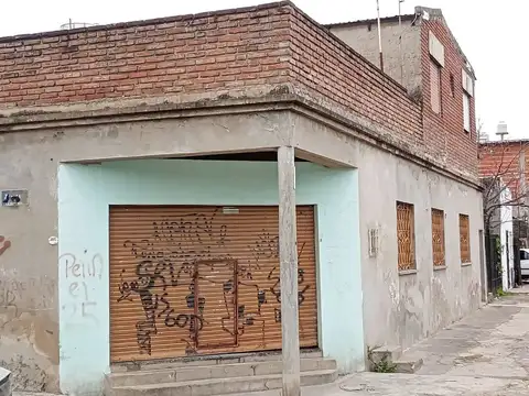 Casa en Venta con 1 cochera