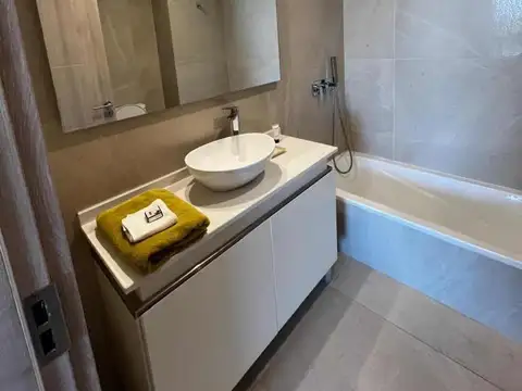 Departamento en Alquiler con 1 cocheras