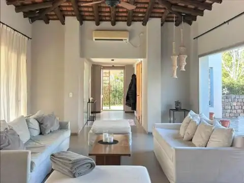 ALQUILER TEMPORAL | CASA RENOVADA   PILETA | 1.000 M² | SANTA MARÍA DE TIGRE