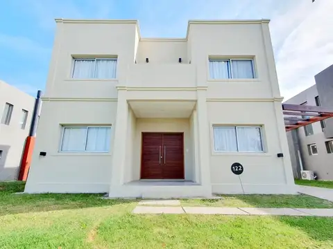 Casa en alquiler en Araucarias Puertos del Lago