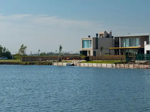 Terreno en Venta de 740,0 m2