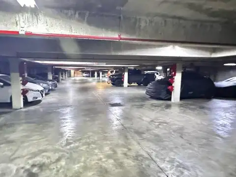 Cochera en Venta en Colegiales en los Silos de Dorrego | EDIFICIO CON SEGURIDAD