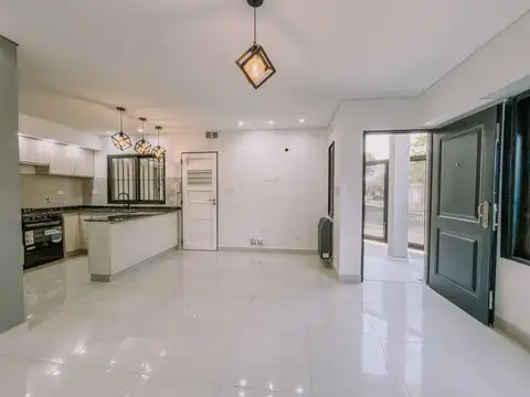 Casa en Venta en Temperley, USD 138.999