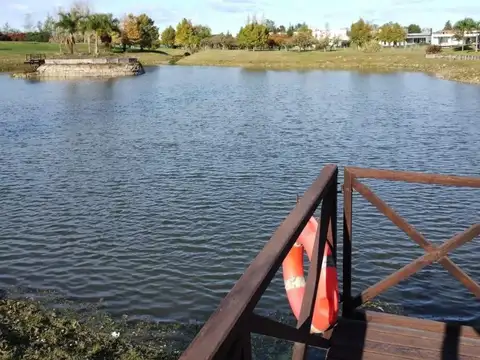 Terreno en Venta de 1814,0 m2