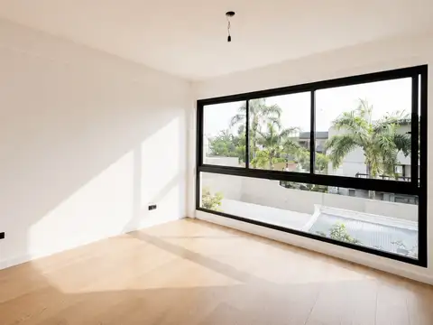 Depto Tipo Casa en Venta al Este