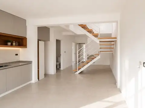 VENTA PH DE 3 AMBIENTES CON BALCON Y TERRAZA EN VILLA DEVOTO