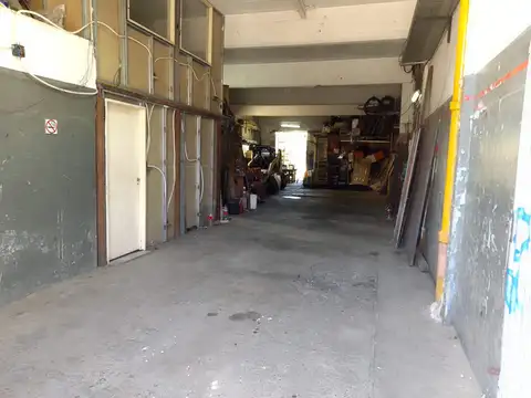 Galpon en Venta en Villa Dominico, USD 215.000