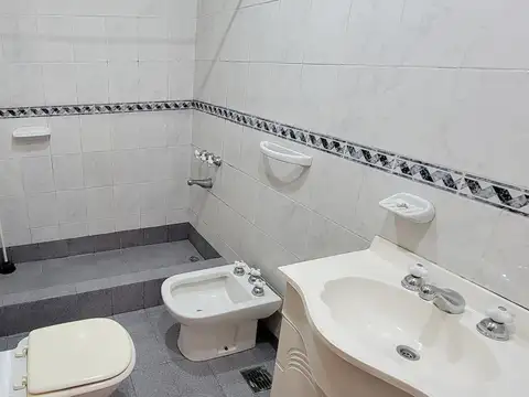 Local en Venta en Pacheco Sur, USD 260.000