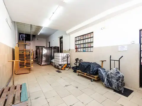 VENTA DEPOSITO 2 PLANTAS RAMOS MEJÍA- C/SHOWROOM