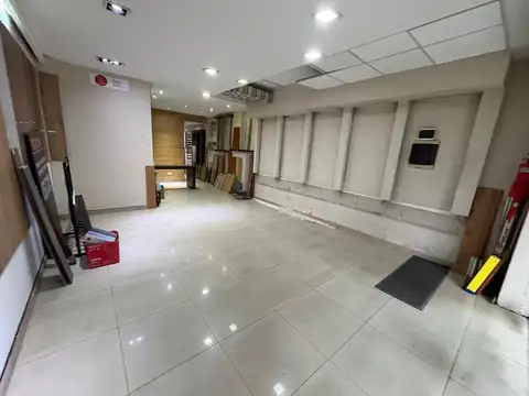 Local en Venta en Barrio Norte, USD 280.000