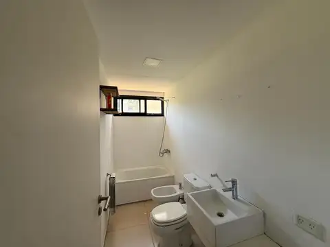 Departamento 3 ambientes con 2 baños