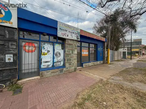 Local en Venta en Villa Del Parque, USD 180.000