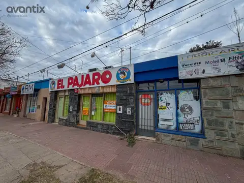 6 locales comerciales en pleno Av. Santa Fe