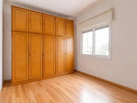 Depto Tipo Casa en Alquiler de 3 dormitorios