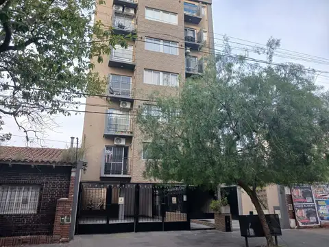 VENTA DEPARTAMENTO 3 AMBIENTES,MORON SUR CON COCHERA