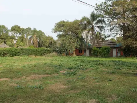 TERRENO EN CAYASTA.